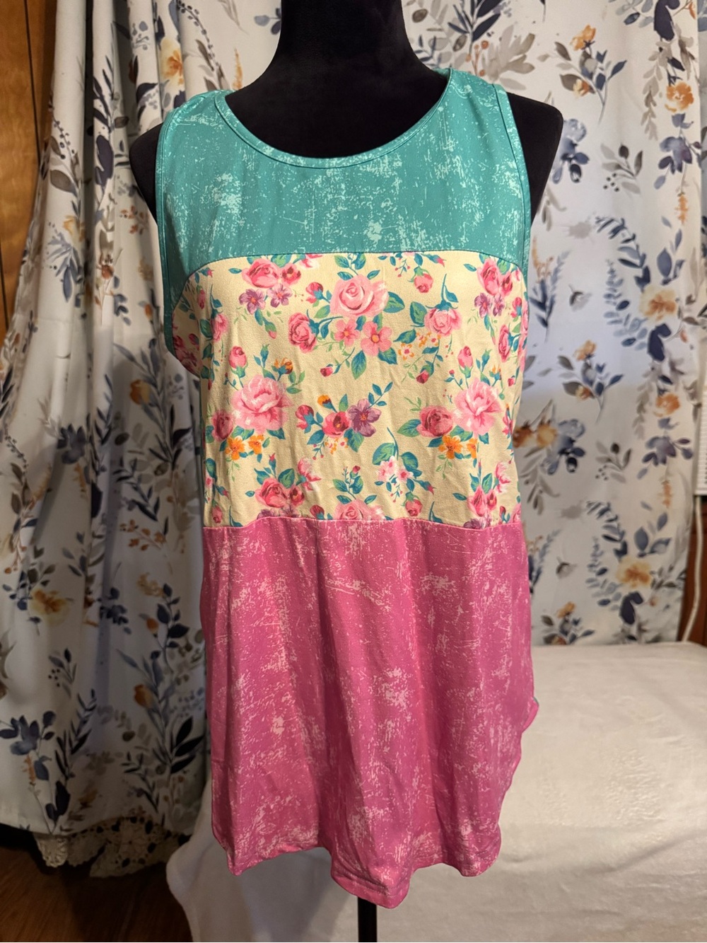 Sleeveless Colorblock Floral Tank Top - Teal, Cream & Pink